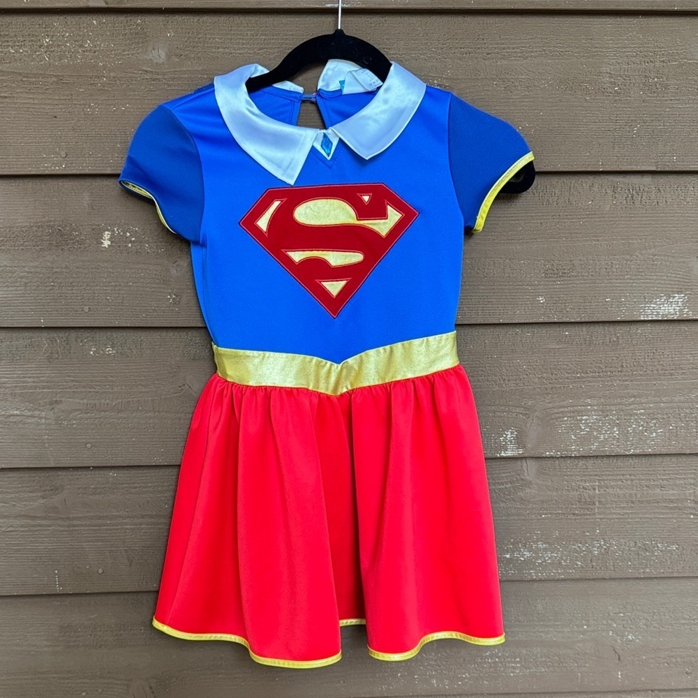 DC Superhero Girls Supergirl Costume - Blue and Red size M (7/8)
